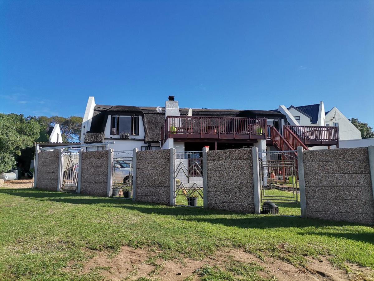 Chilli Moon B&B Stilbaai Exterior foto
